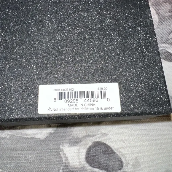 Betsey Johnson Ghost Dangle Earrings glow in the Dark - Picture 3 of 4